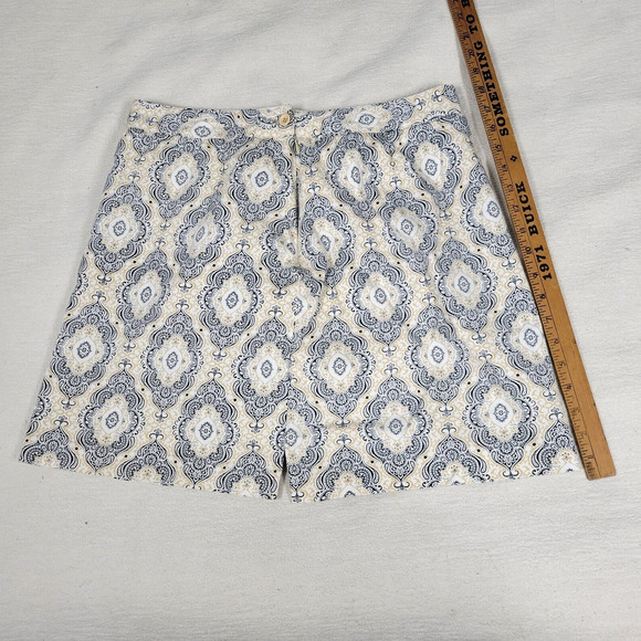 EP Pro Skirt Womens Size 12 White Interior Shorts Cooling Mini y2k Gym Athletic - Picture 7 of 12